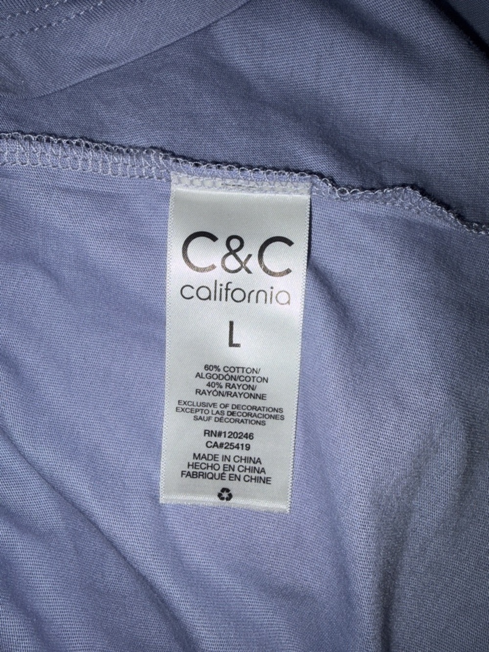 C&C California Embroidered Eyelet Sleeve Tee L Light Blue - Picture 7 of 7